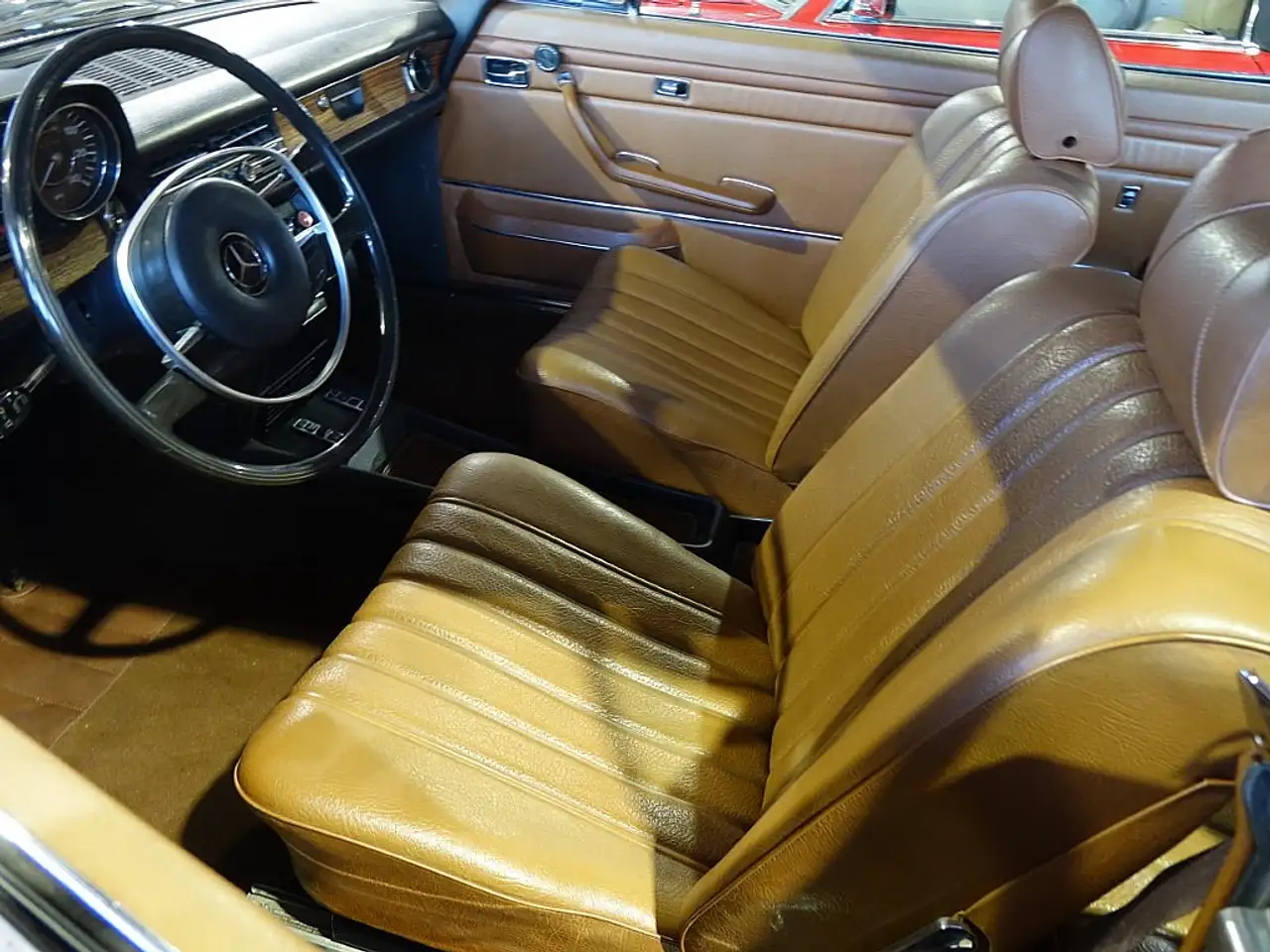 Mercedes-Benz 250 Coupe Mercedes, foto 6