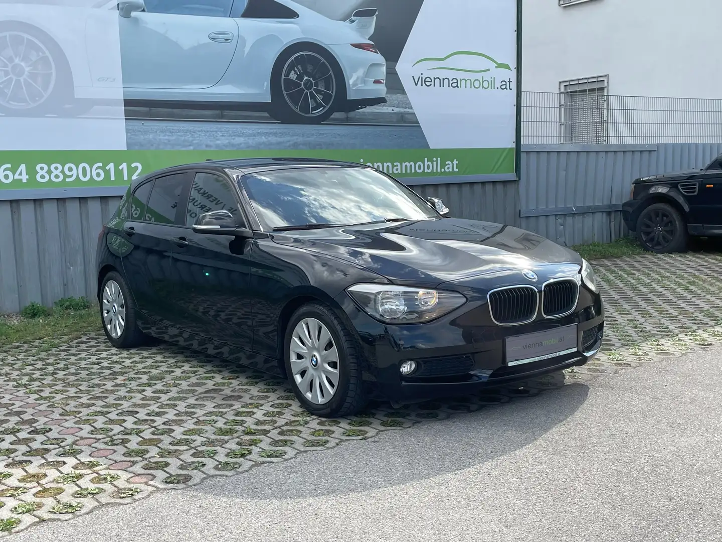 BMW 116 116d * 2. Vorbesitzer * neues ARBÖ Pickerl * Schwarz - 1