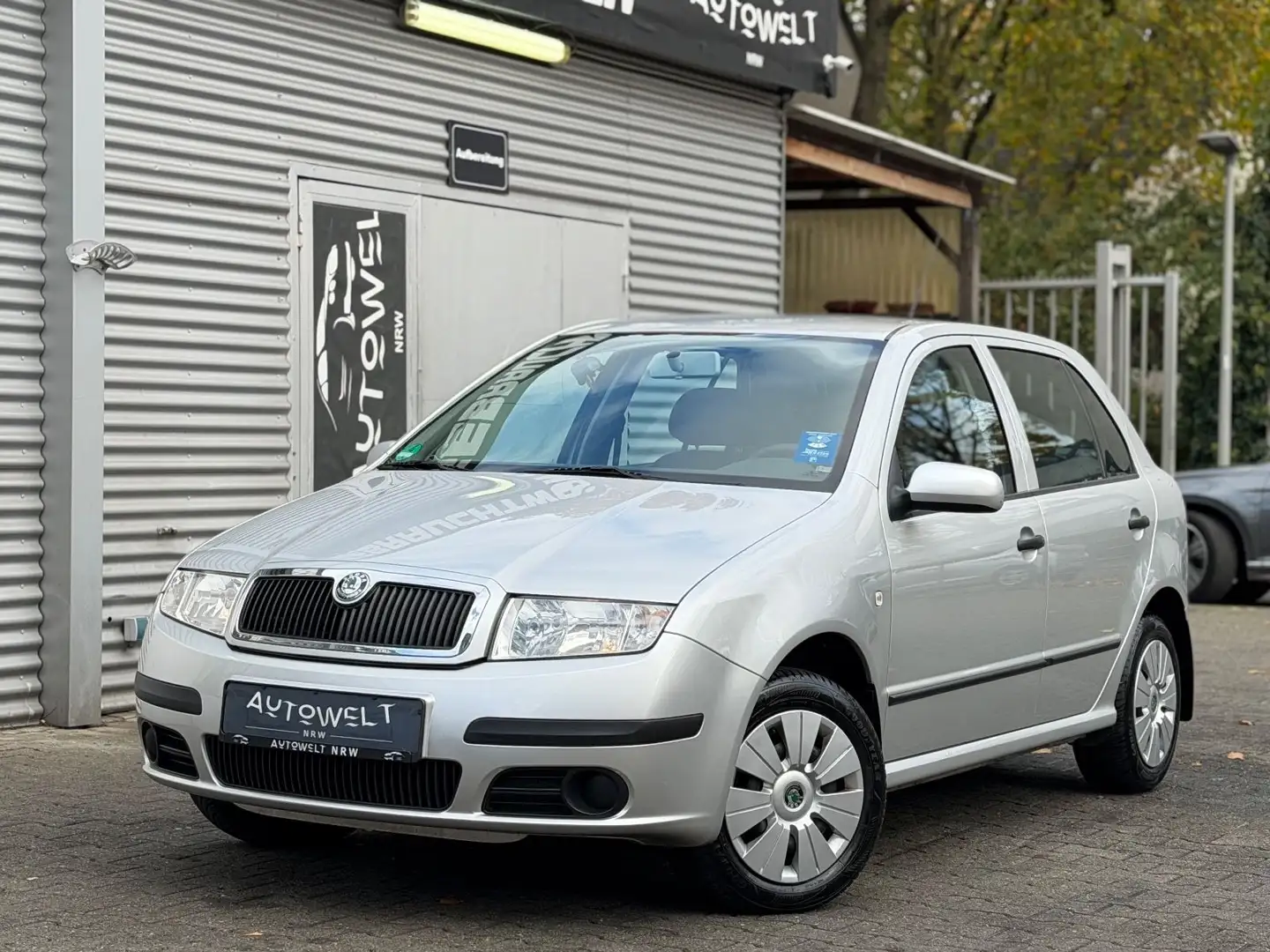 Skoda Fabia 1.4 Ambiente *1-Hand*55KW*KLIMA*113.000KM* Silber - 1