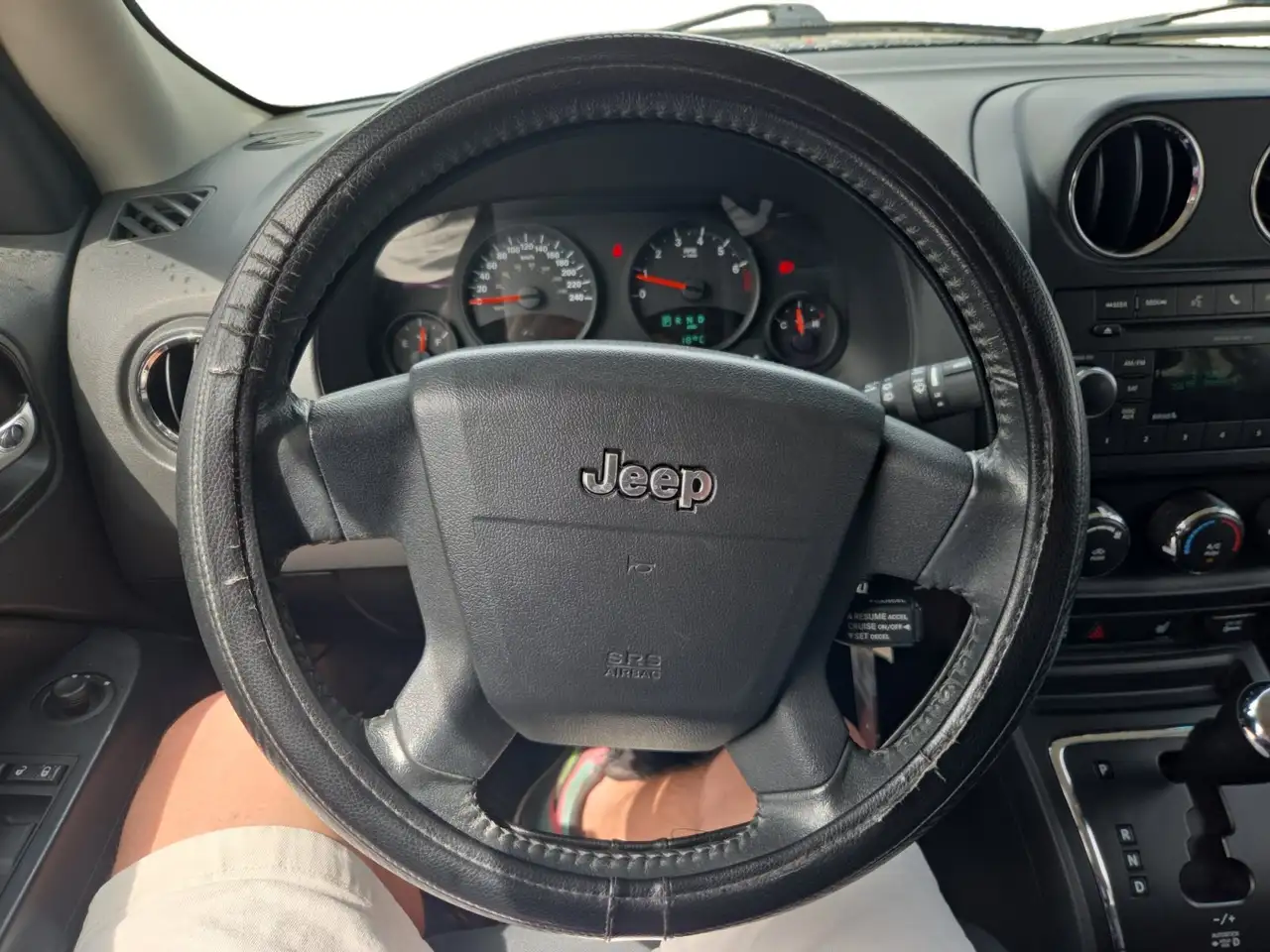 Jeep Patriot снимка Jeep Patriot
