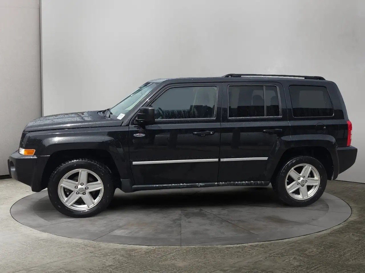 Jeep Patriot снимка Jeep Patriot