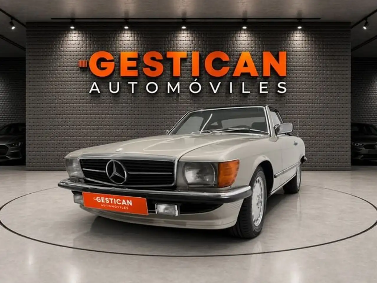 Mercedes-Benz 260 SL, foto 1