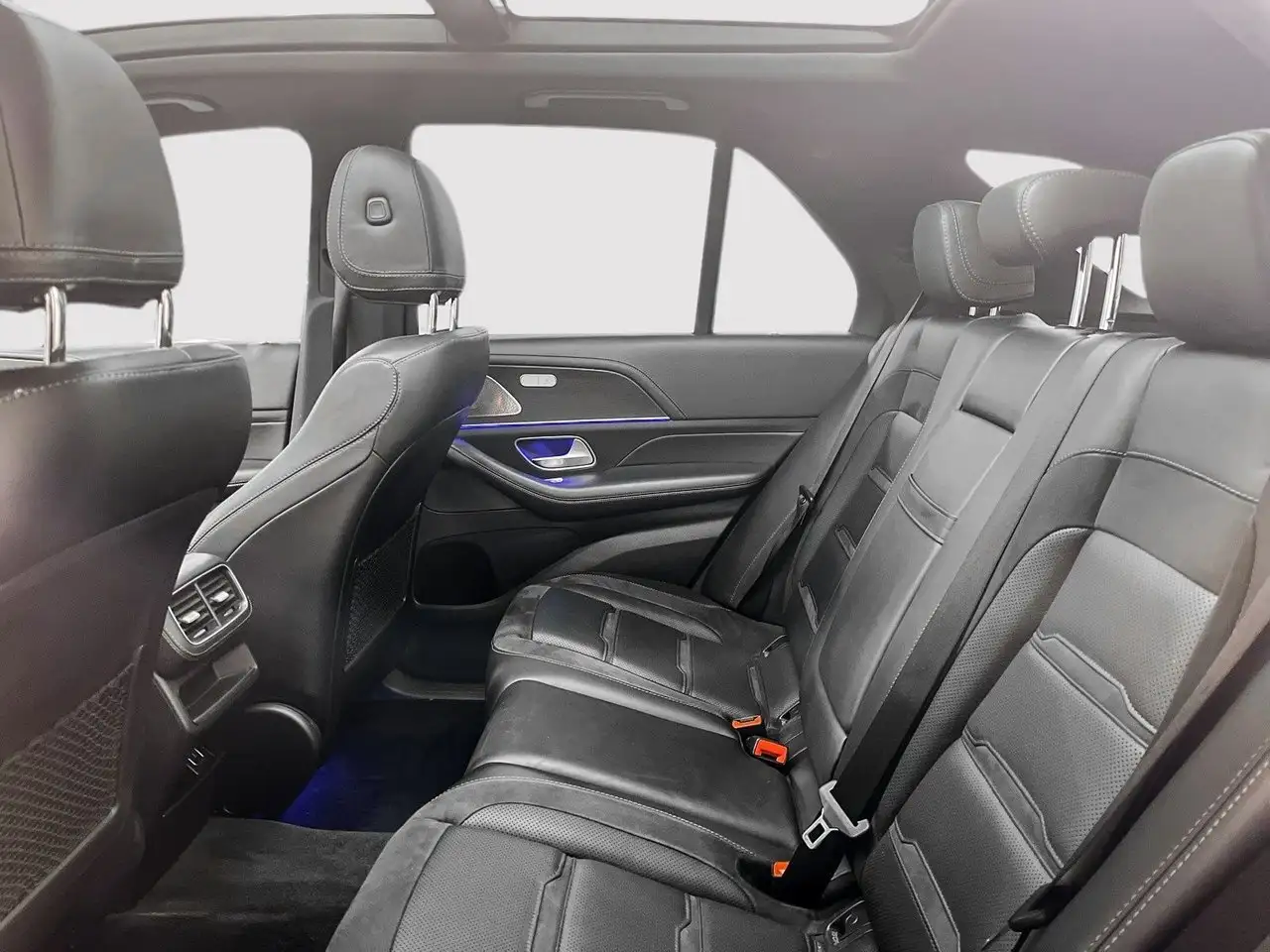 Mercedes-Benz GLE снимка Mercedes-Benz GLE