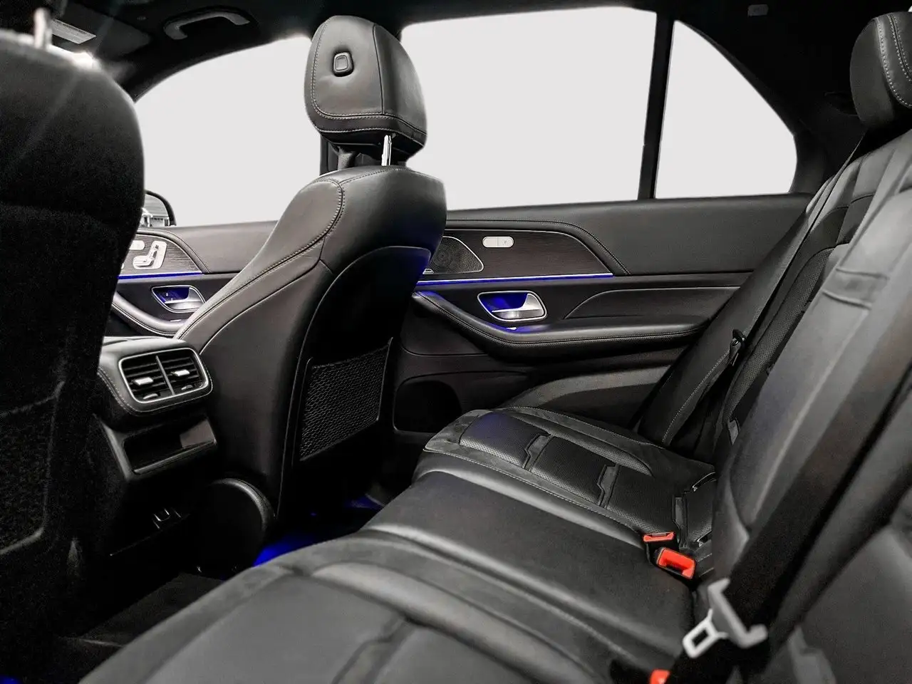 Mercedes-Benz GLE снимка Mercedes-Benz GLE