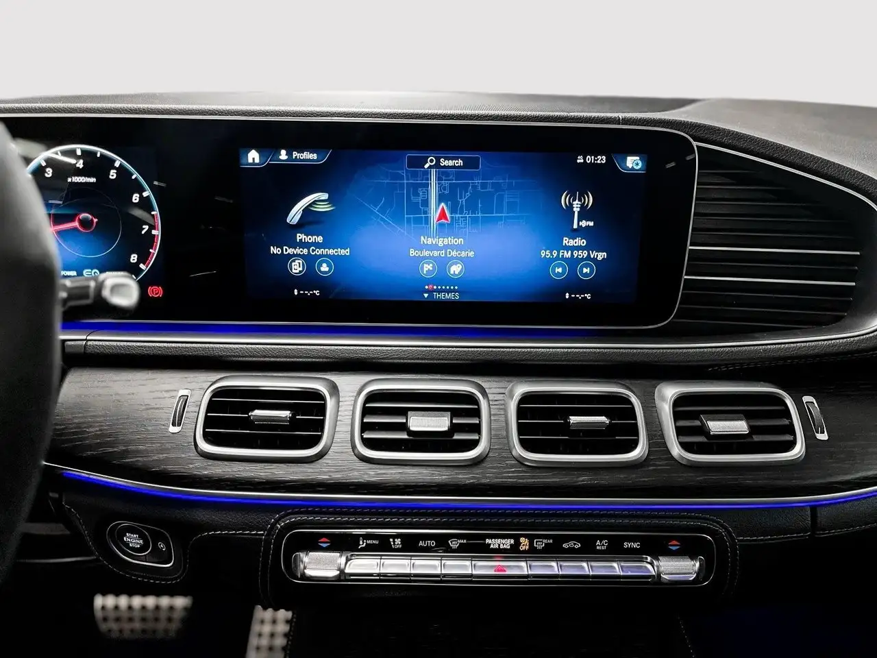 Mercedes-Benz GLE снимка Mercedes-Benz GLE