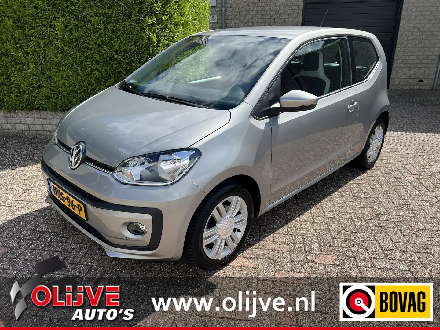 Volkswagen up! 1.0 BMT Take Up! 22.249 km Grijs - 1