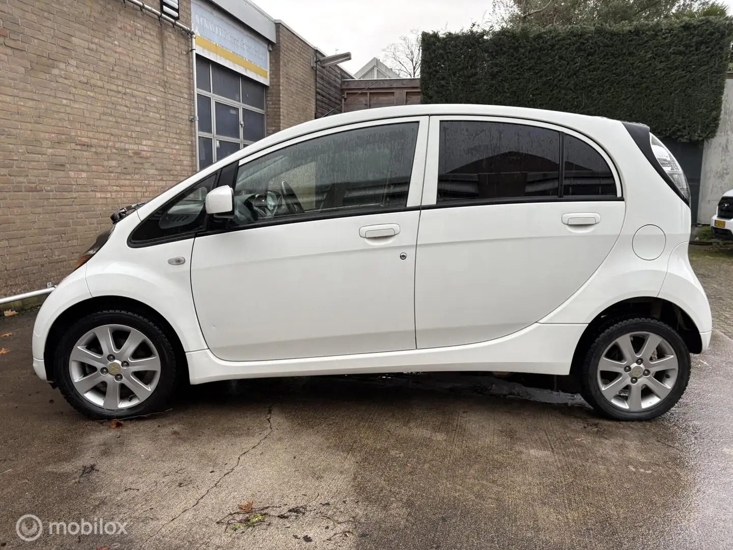 Mitsubishi I-MiEV 4-peroons 16 kWh Weiß - 2