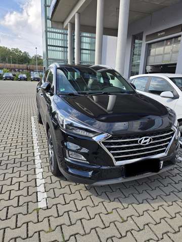 Imagine Hyundai TUCSON Premium 2WD