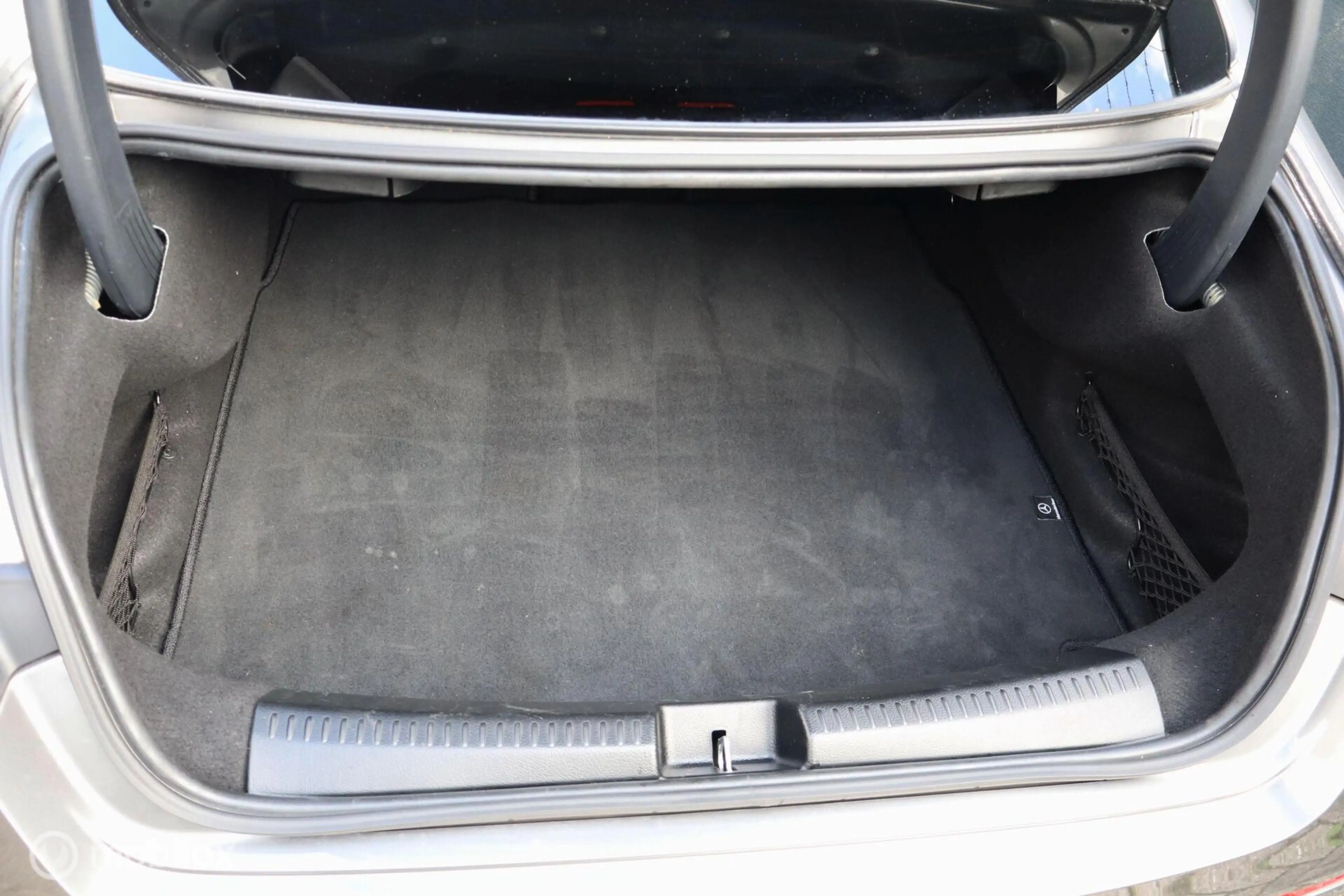Mercedes-Benz CLA 35 AMG 4MATIC Advantage — photo 11