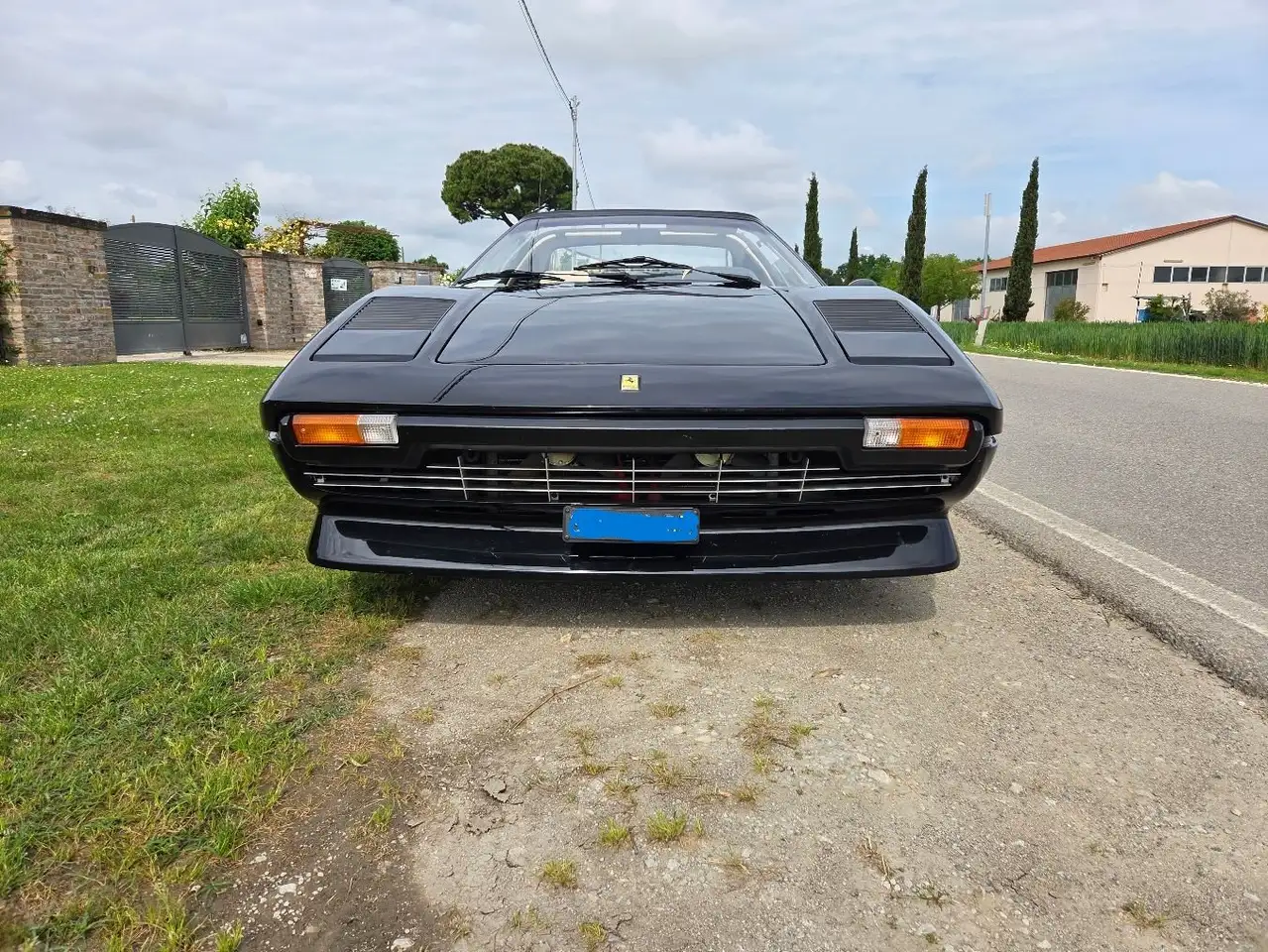 Ferrari 208 2.0 GTS, foto 2