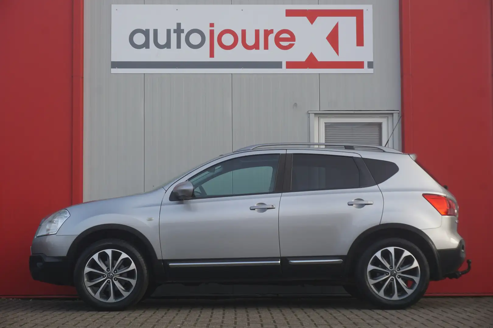 Nissan Qashqai 2.0 Connect Edition | Panoramadak | Camera | Trekh Grijs - 2