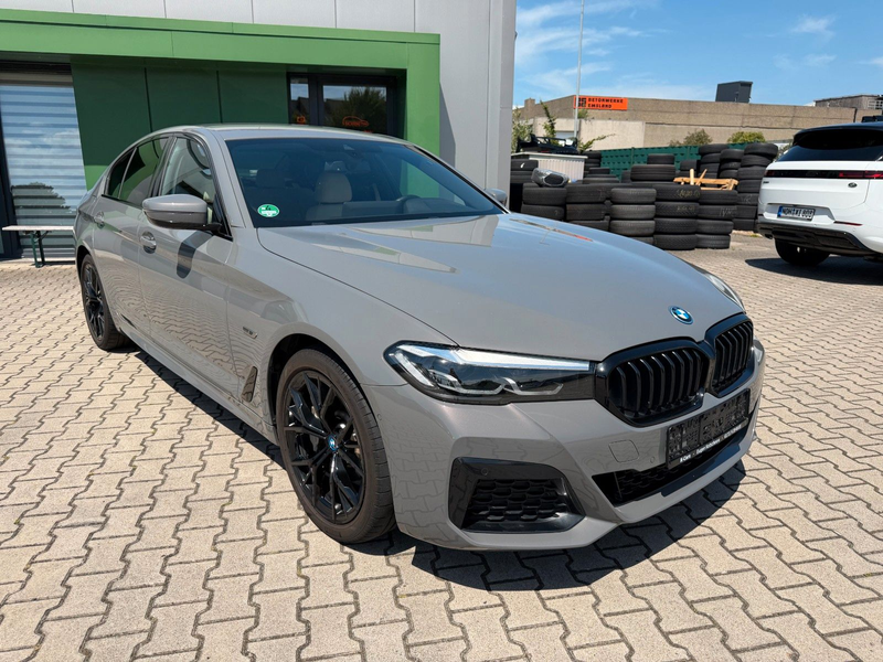 BMW 530 e M Sport Shadow Line*Harman/kardon*LED*19"