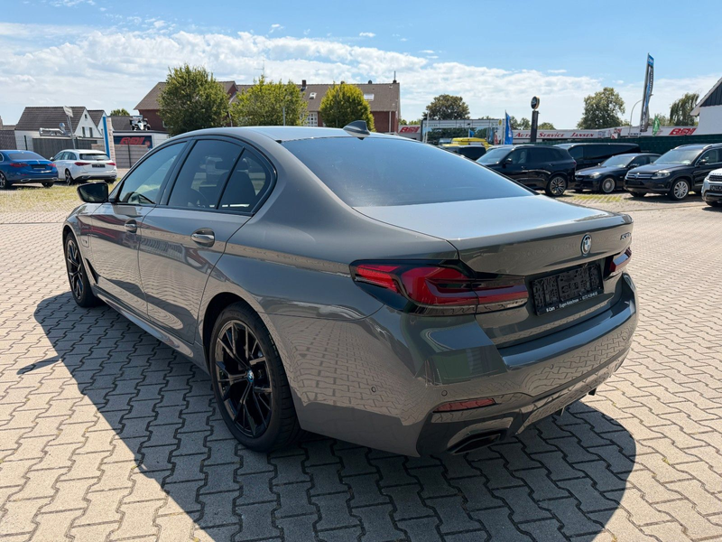 BMW 530 e M Sport Shadow Line*Harman/kardon*LED*19" — photo 2