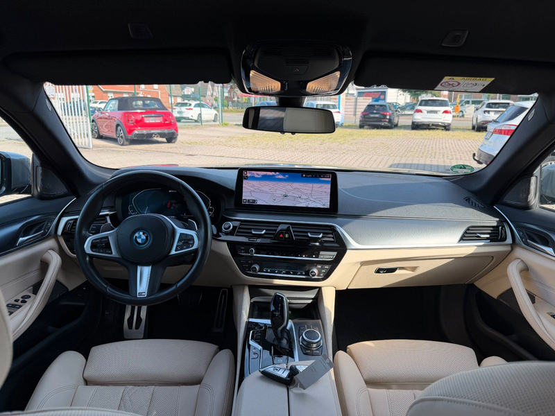 BMW 530 e M Sport Shadow Line*Harman/kardon*LED*19" — photo 3