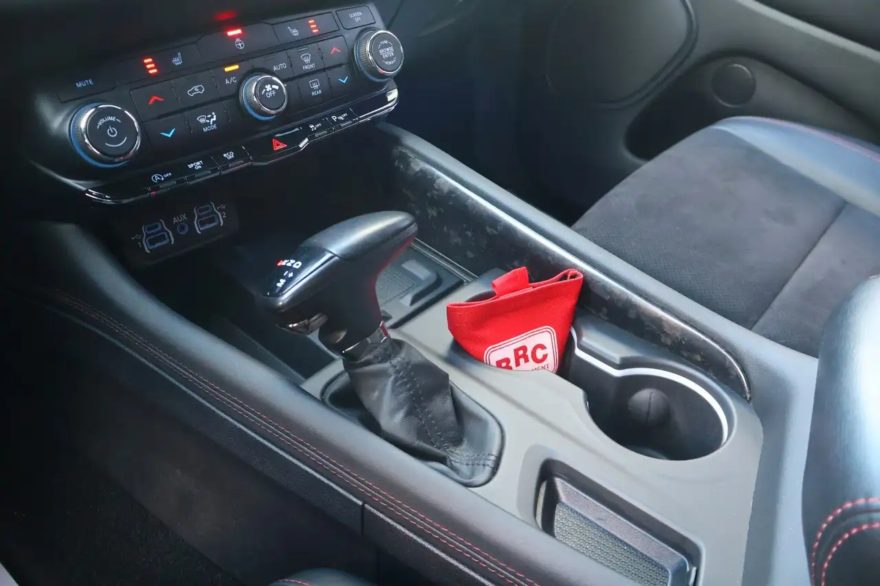 Dodge Durango 2023 — фото 14