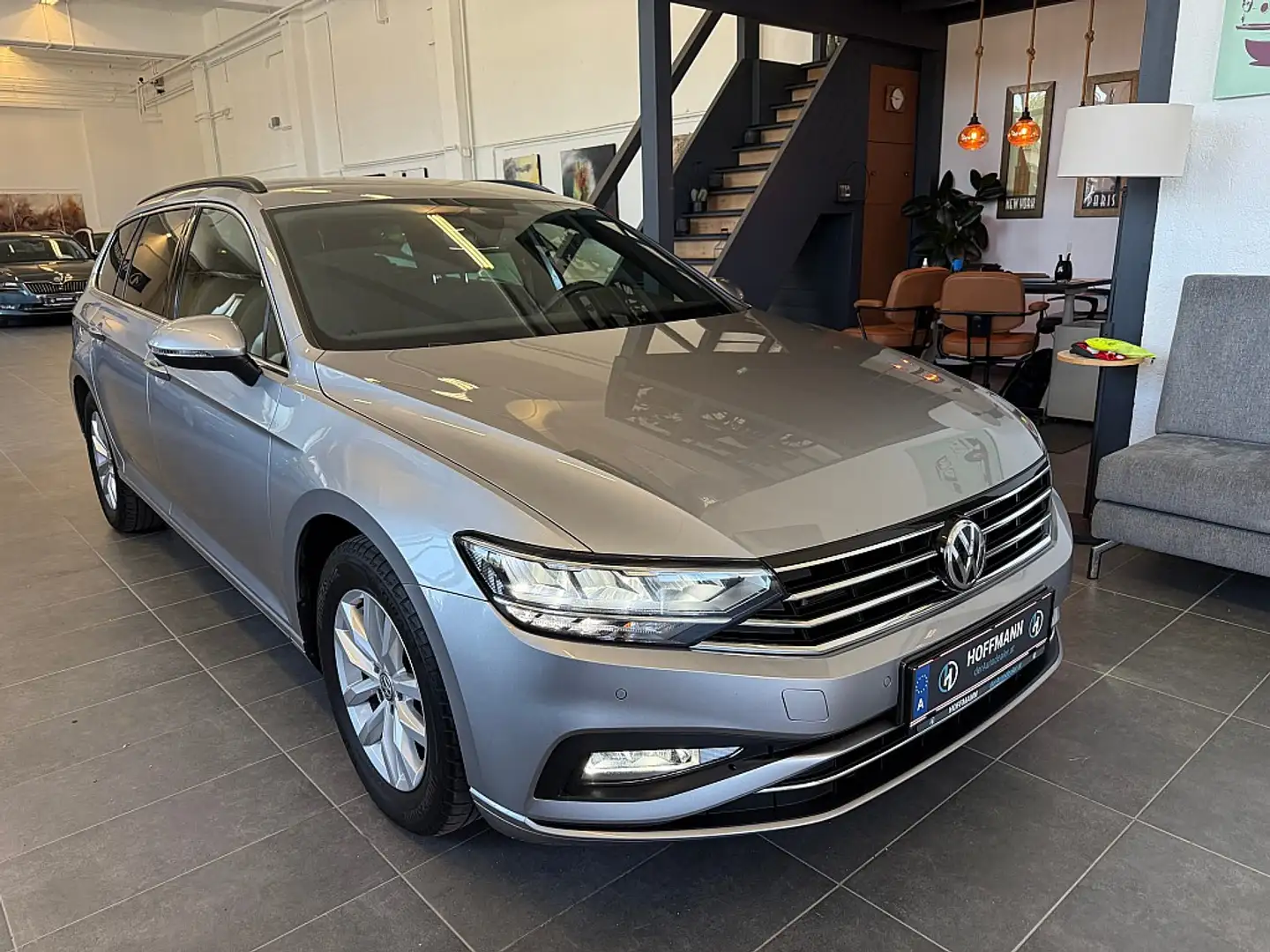 Volkswagen Passat Variant 2,0 SCR TDI Gris - 1