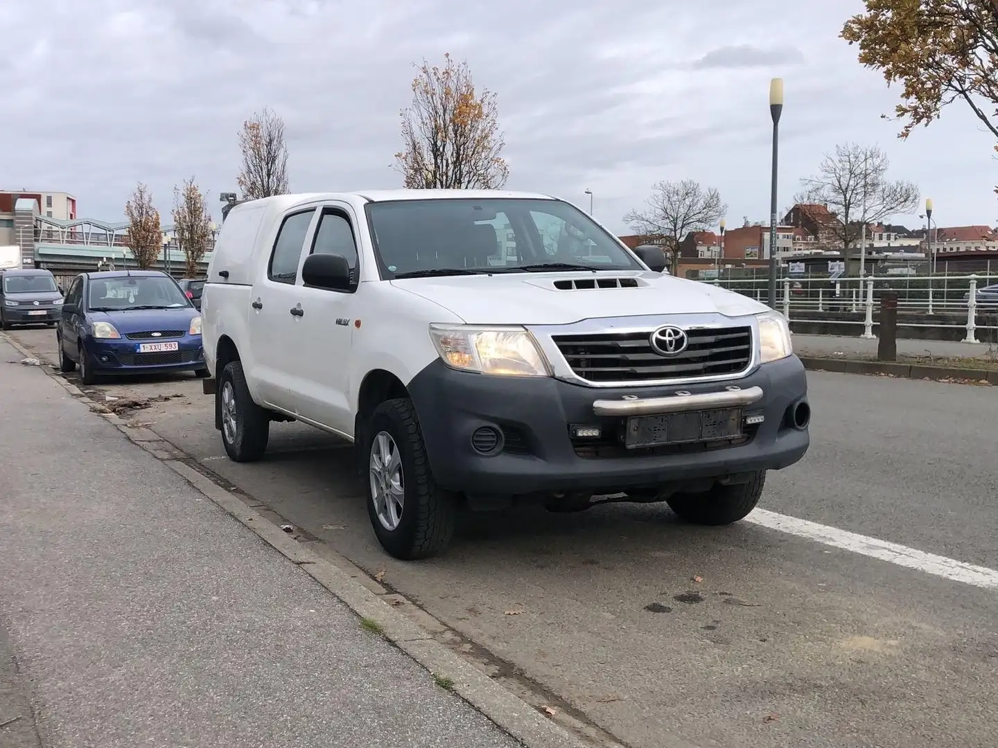Toyota Hilux 2.5 D-4D 4WD SRX - 2