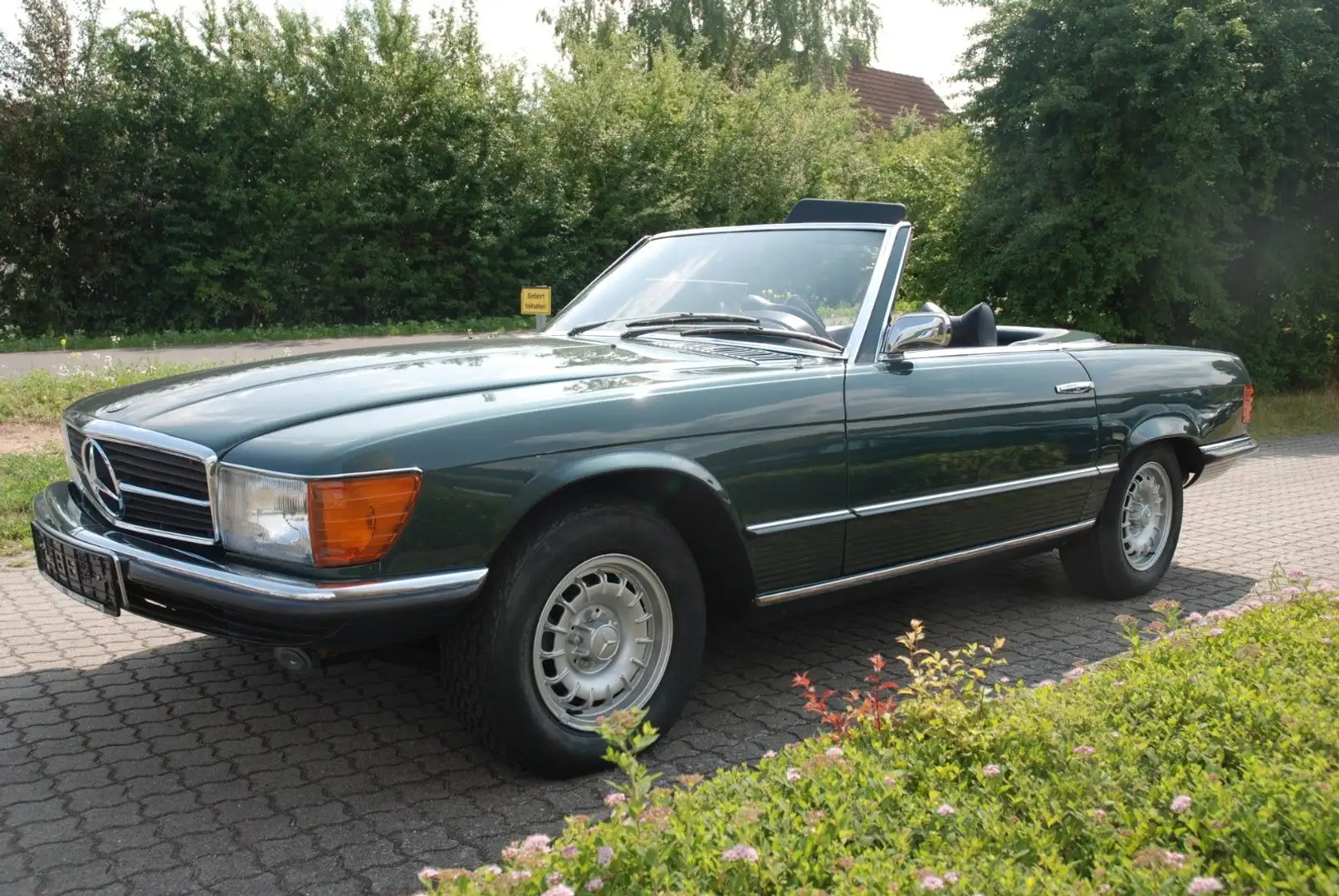 Mercedes-Benz 350 SL R107 8-Zylinder zelena - 2