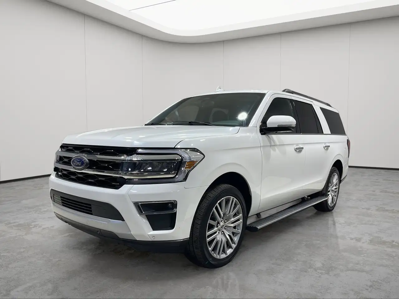 Ford Expedition снимка Ford Expedition