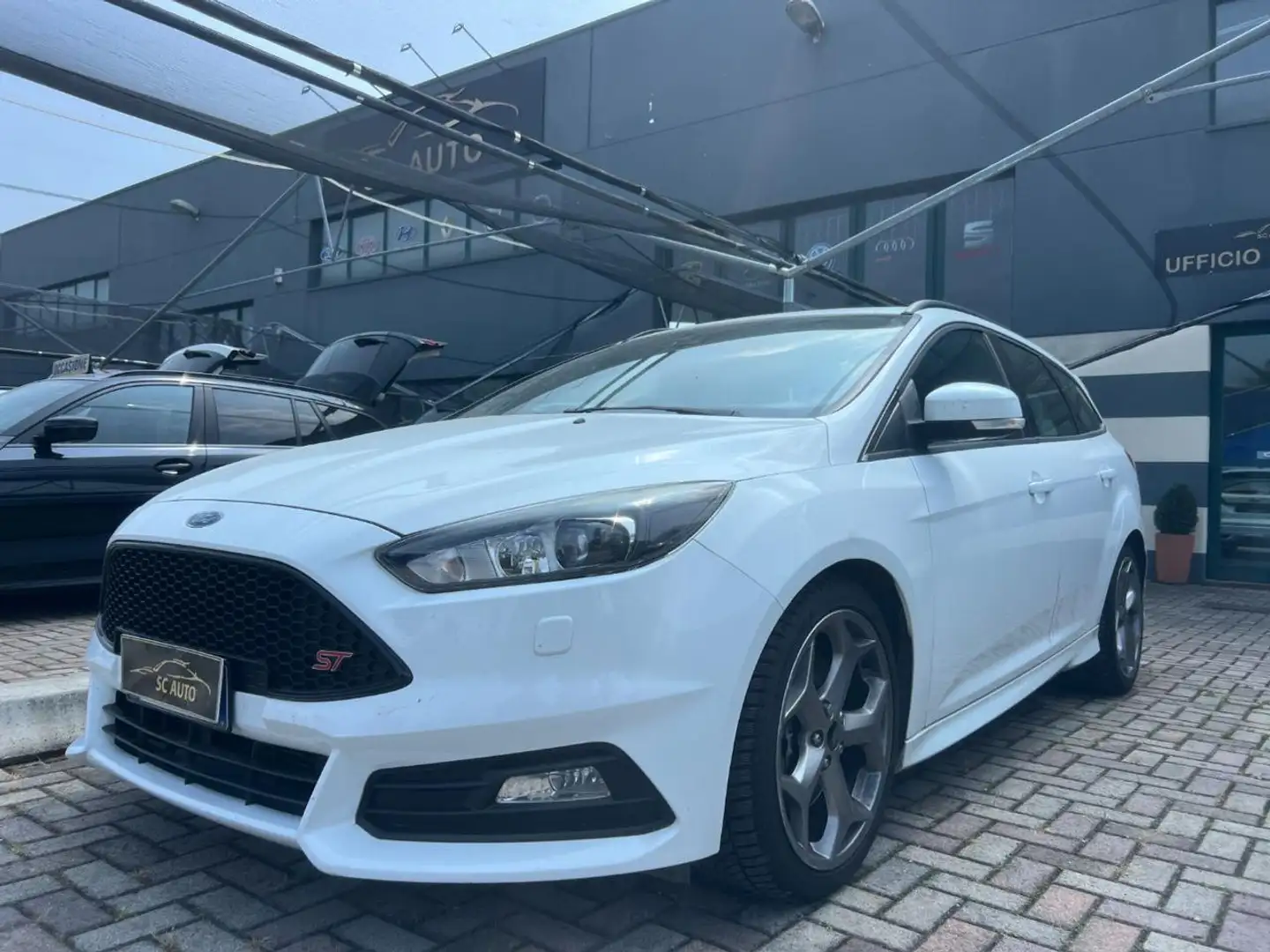 Ford Focus 2.0 TDCi 185cv  SW ST Bianco - 1