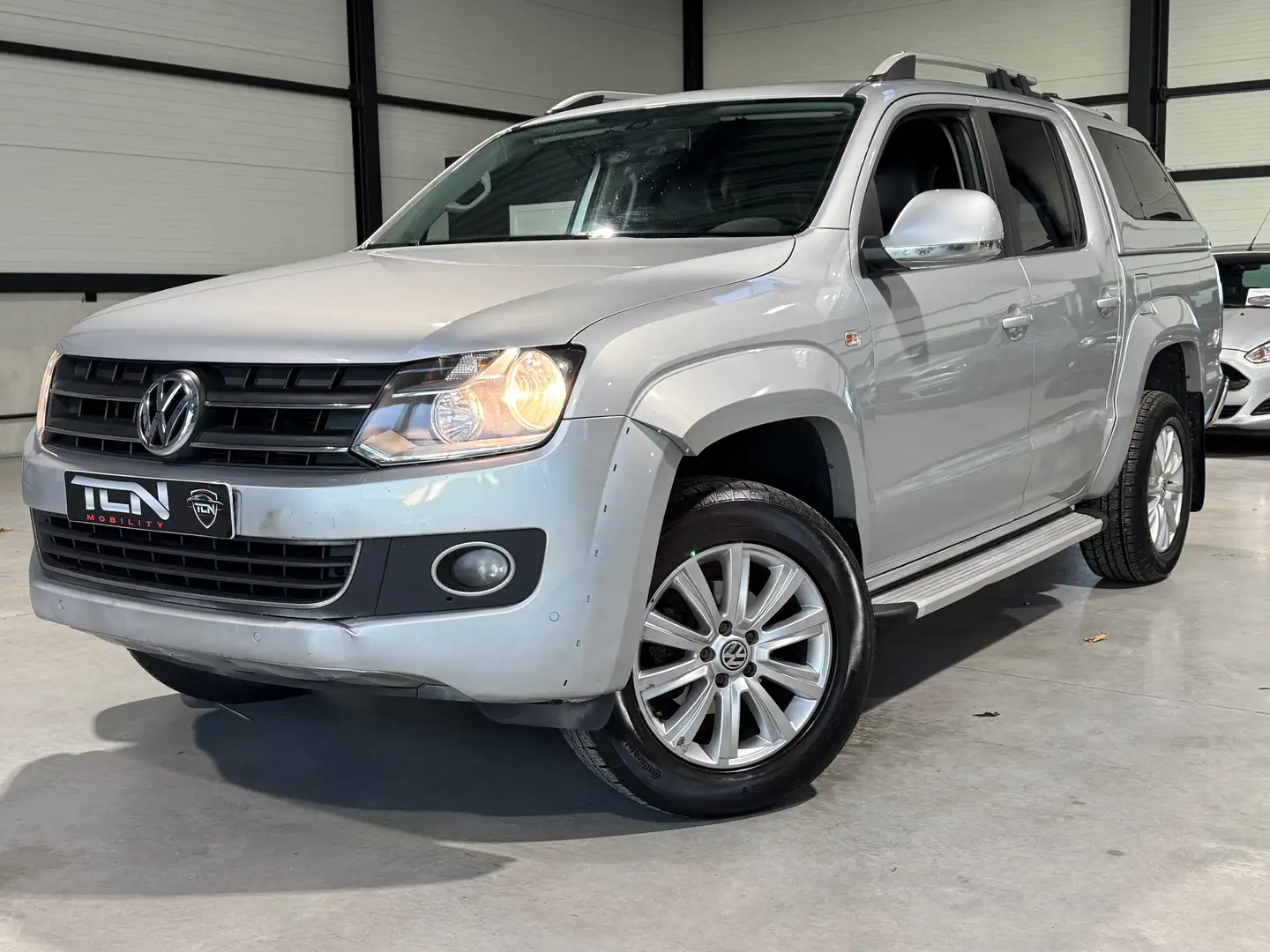 Volkswagen Amarok 2.0 CR Bi-TDi 4Motion Highline Argent - 1