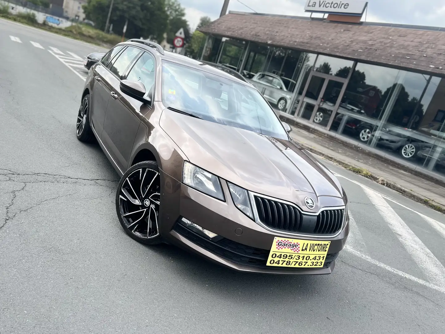 Skoda Octavia SW 1.2 TSI Ambition CLim//Jantes Grijs - 1