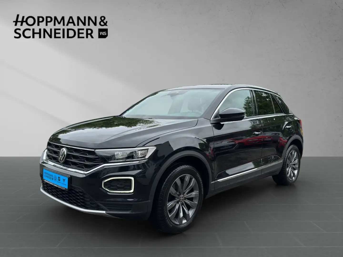 Volkswagen T-Roc 1.5 TSI Sport-AHK-LED-STDHZ.-RFK-KLIMA Spo Black - 1