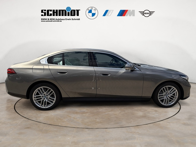 BMW 550 e xDrive + GARANTIE-bis-12.2029 — photo 7