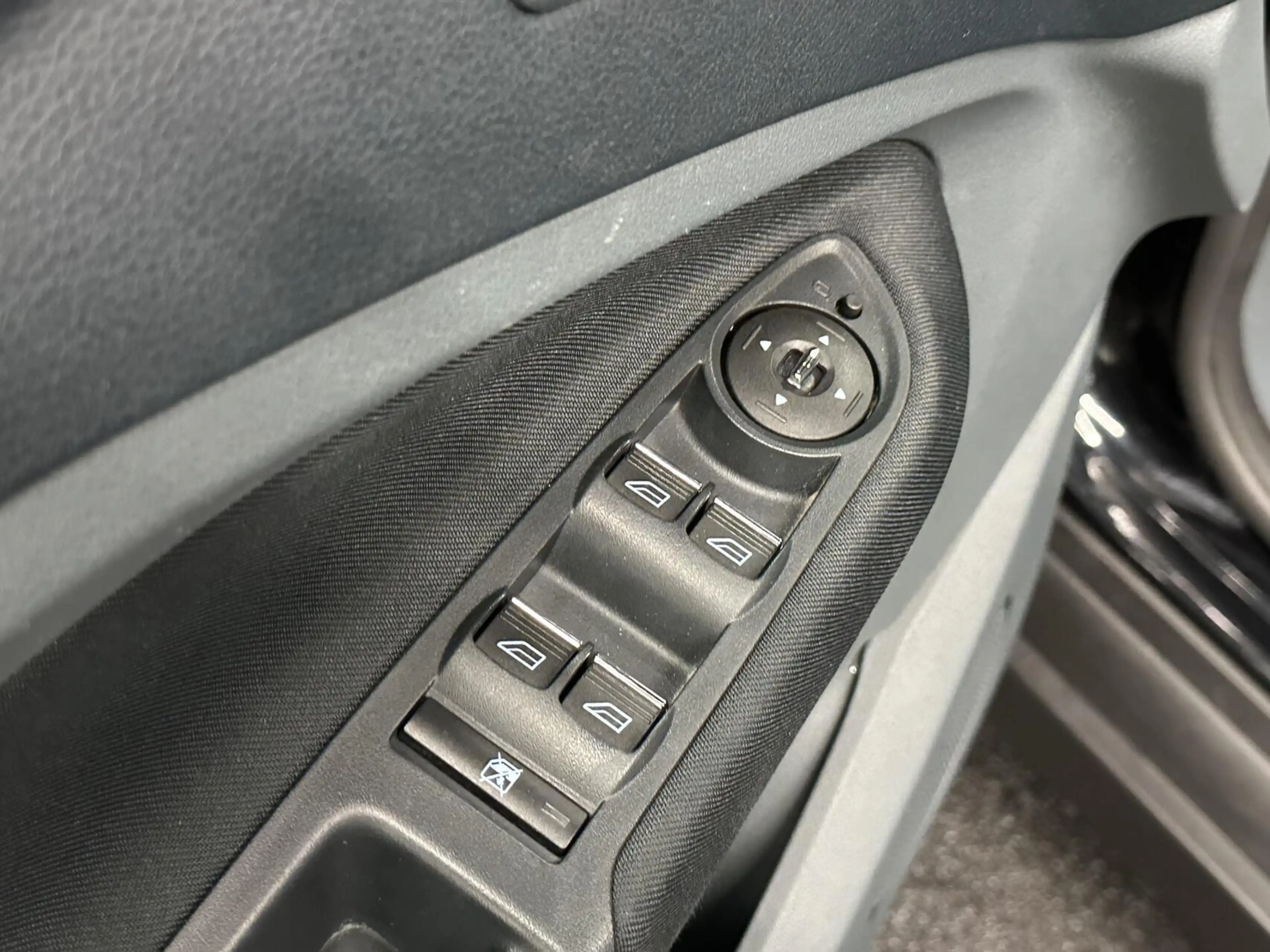 Ford C-Max 1.0 Titanium AIRCO CRUISE LM. — photo 15