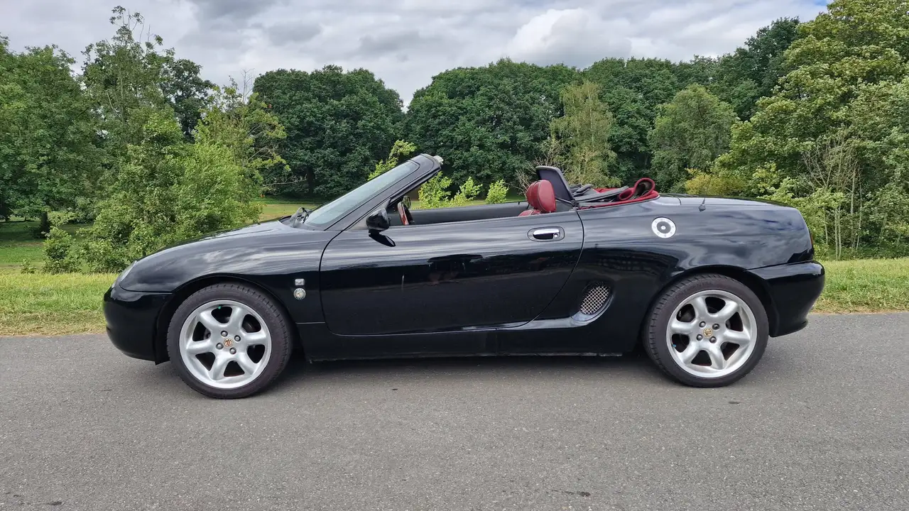 MG MGF 1.8i 75th Anniversary met nwe Hydragasbollen rondom., foto 2