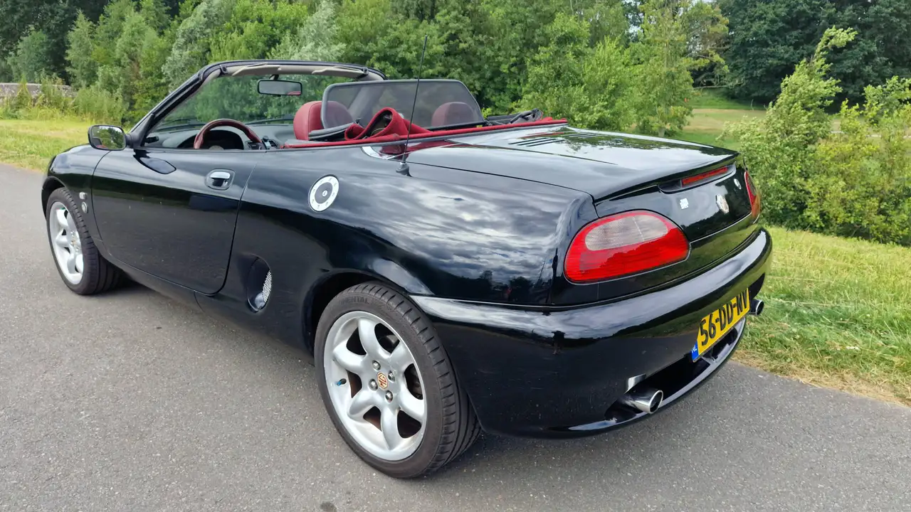 MG MGF 1.8i 75th Anniversary met nwe Hydragasbollen rondom., foto 6