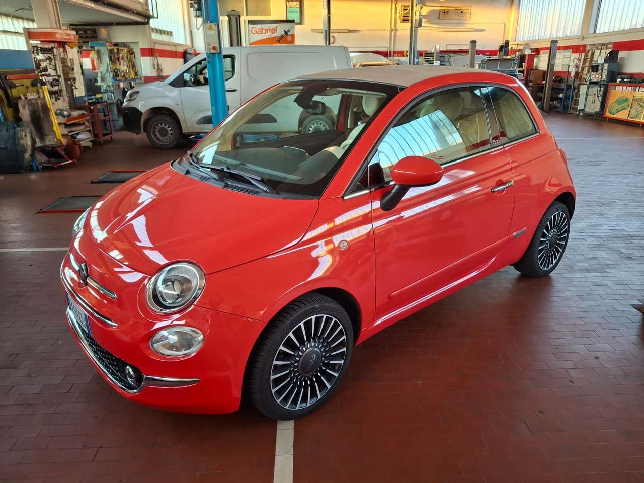 Fiat 500C 500C III 2015 0.9 t.air t. Lounge 105cv