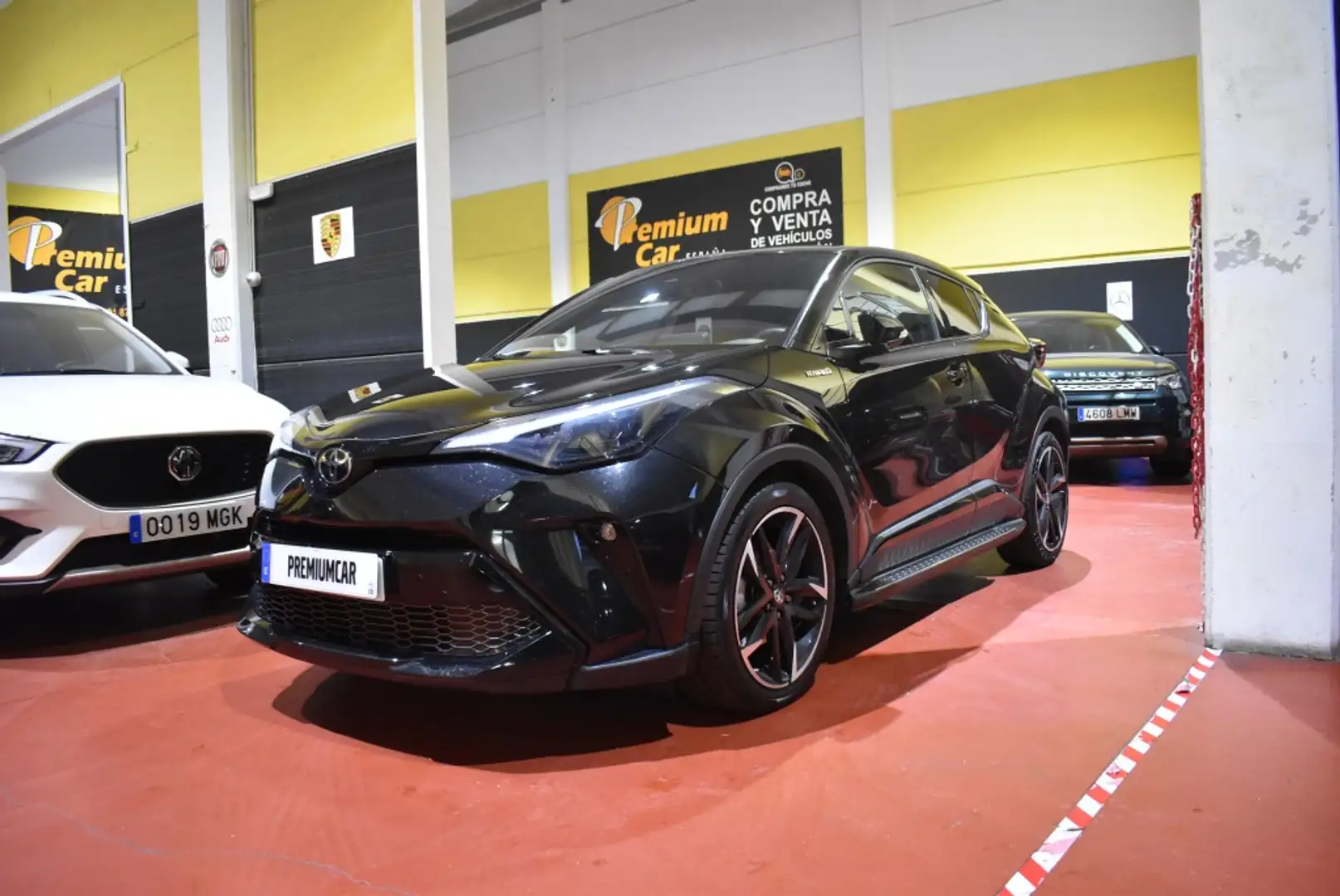 Toyota C-HR 180H GR Sport Black Edition Negro - 1