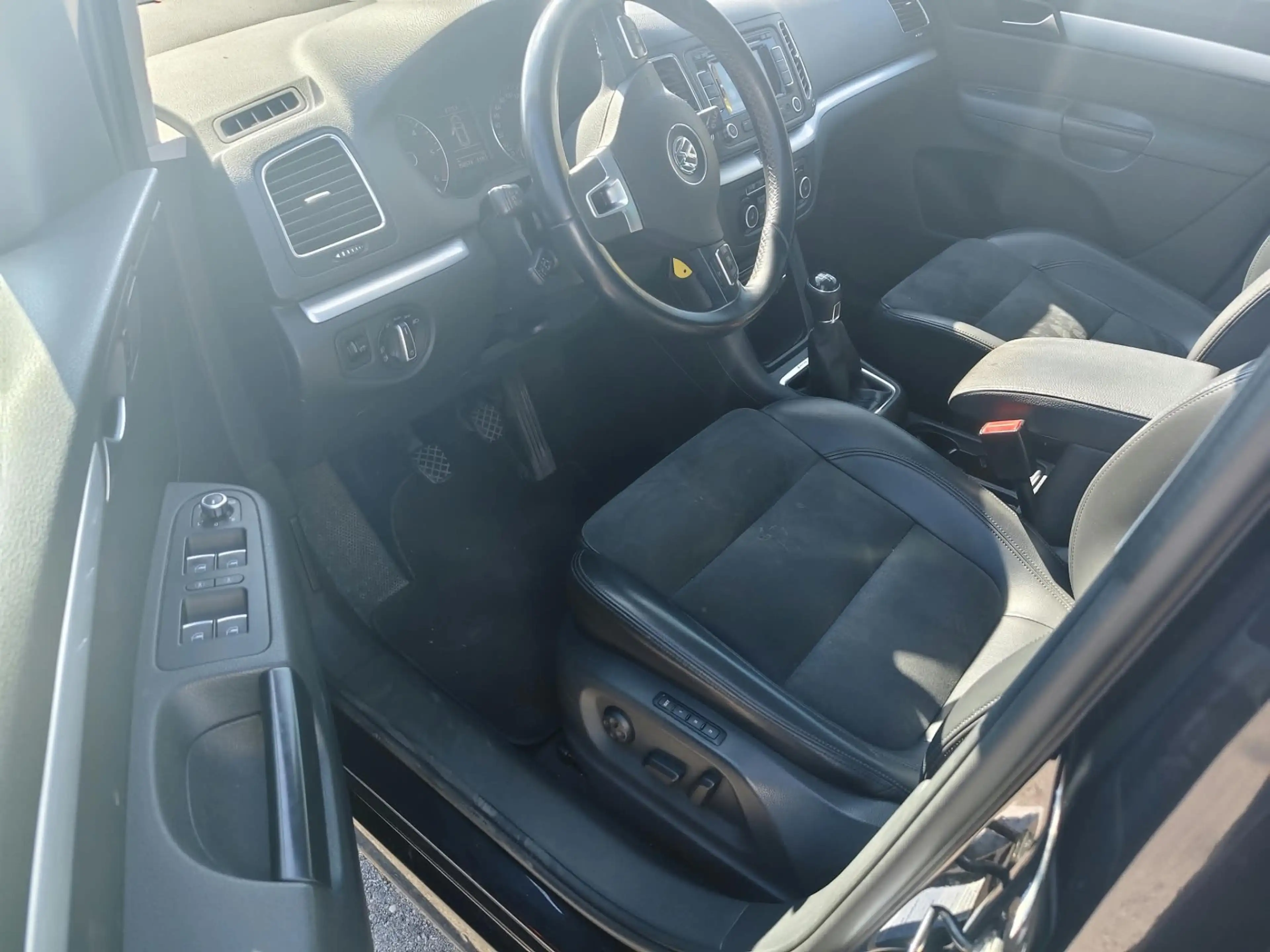 Volkswagen Sharan Highline 4Motion BMT — photo 7