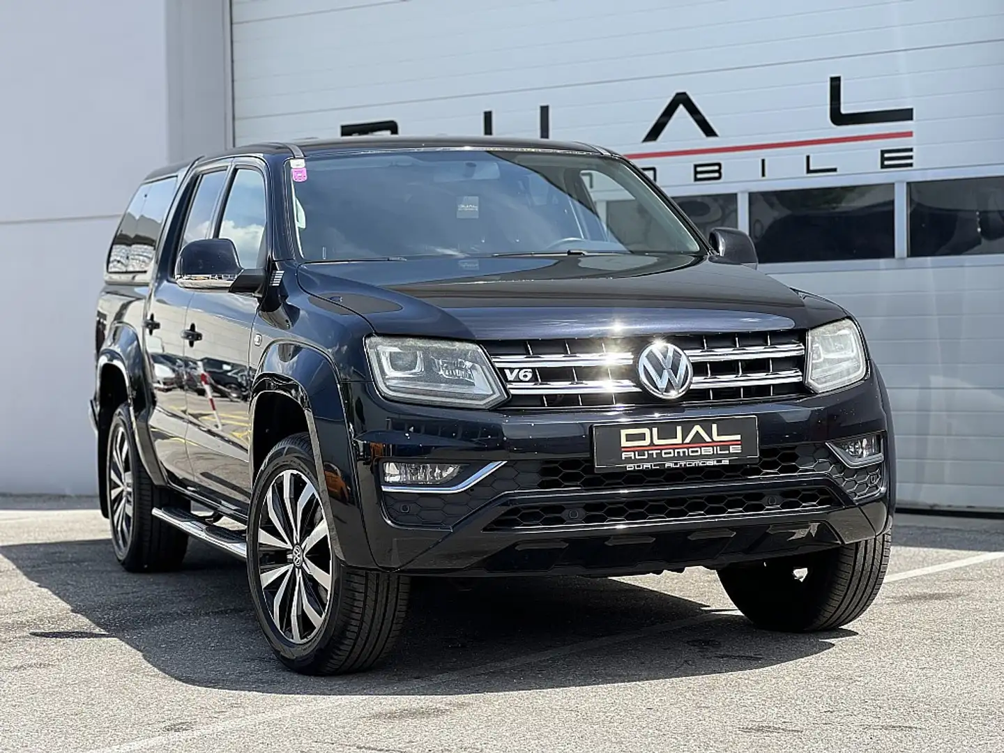 Volkswagen Amarok DoubleCab Highline 3,0 TDI 4Motion Aut. Schwarz - 2