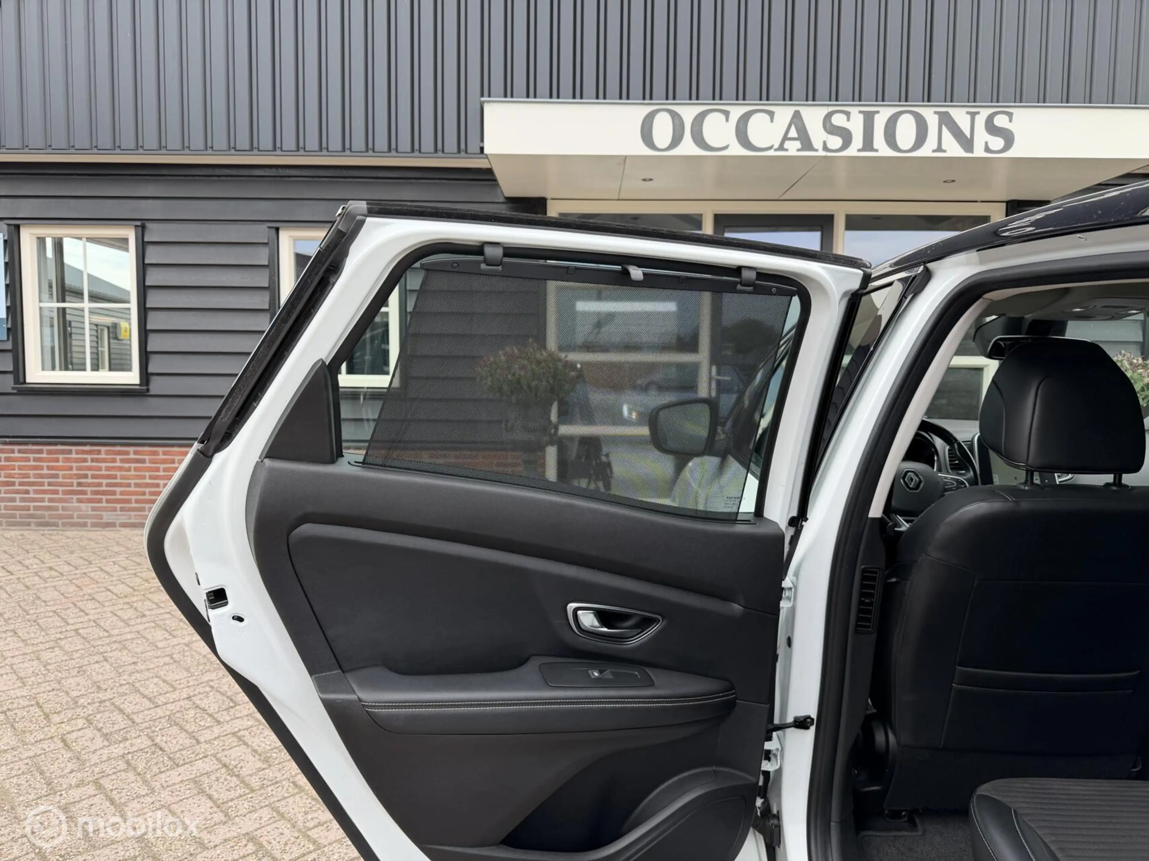 Renault Scenic 1.3 TCe Initiale Paris / Parelmoer wit / Trekhaak — photo 12