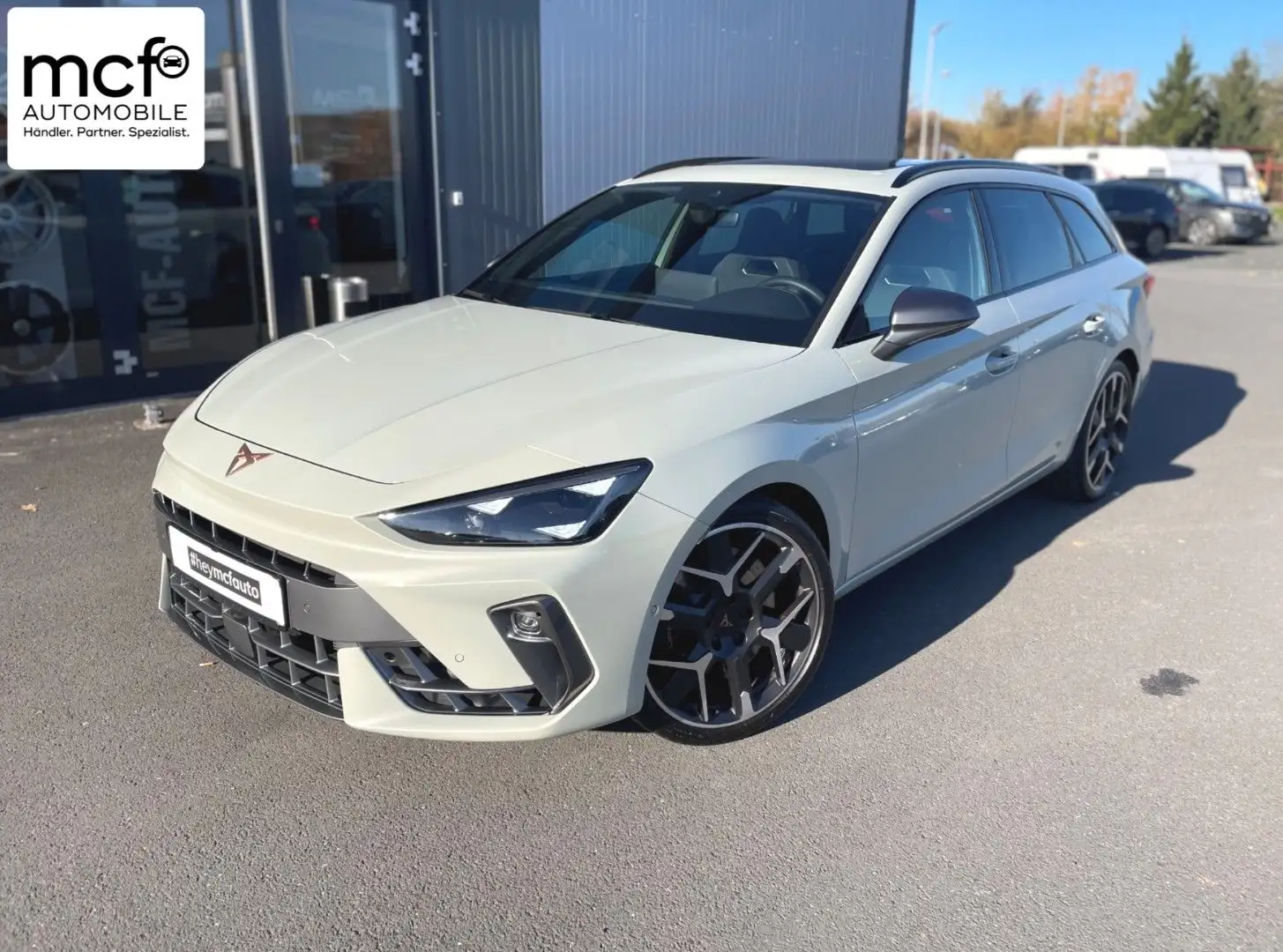 CUPRA Leon Sportstourer 4D VZ *Matrix*Pano*Sennheiser* Gris - 1