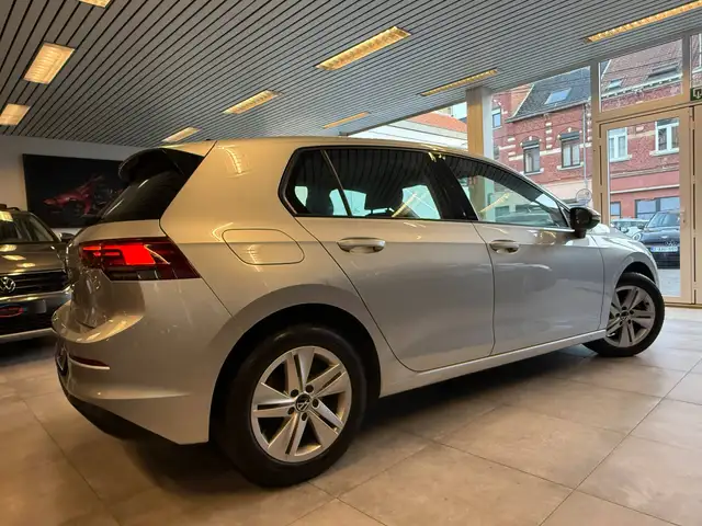 Volkswagen Golf view 14