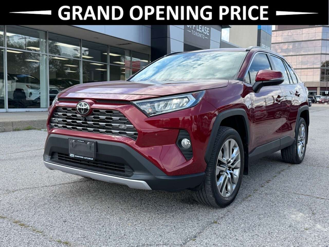2019 Toyota RAV4 LOW KM RUBY FLARE PAINT NO FEES INCLUDES SAFETY