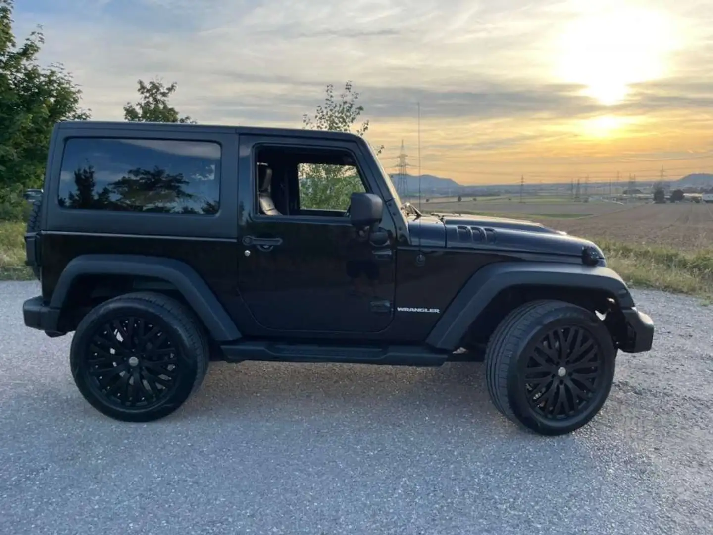Jeep Wrangler Wrangler Unlimited Mountain 2,8 CRD Negru - 1
