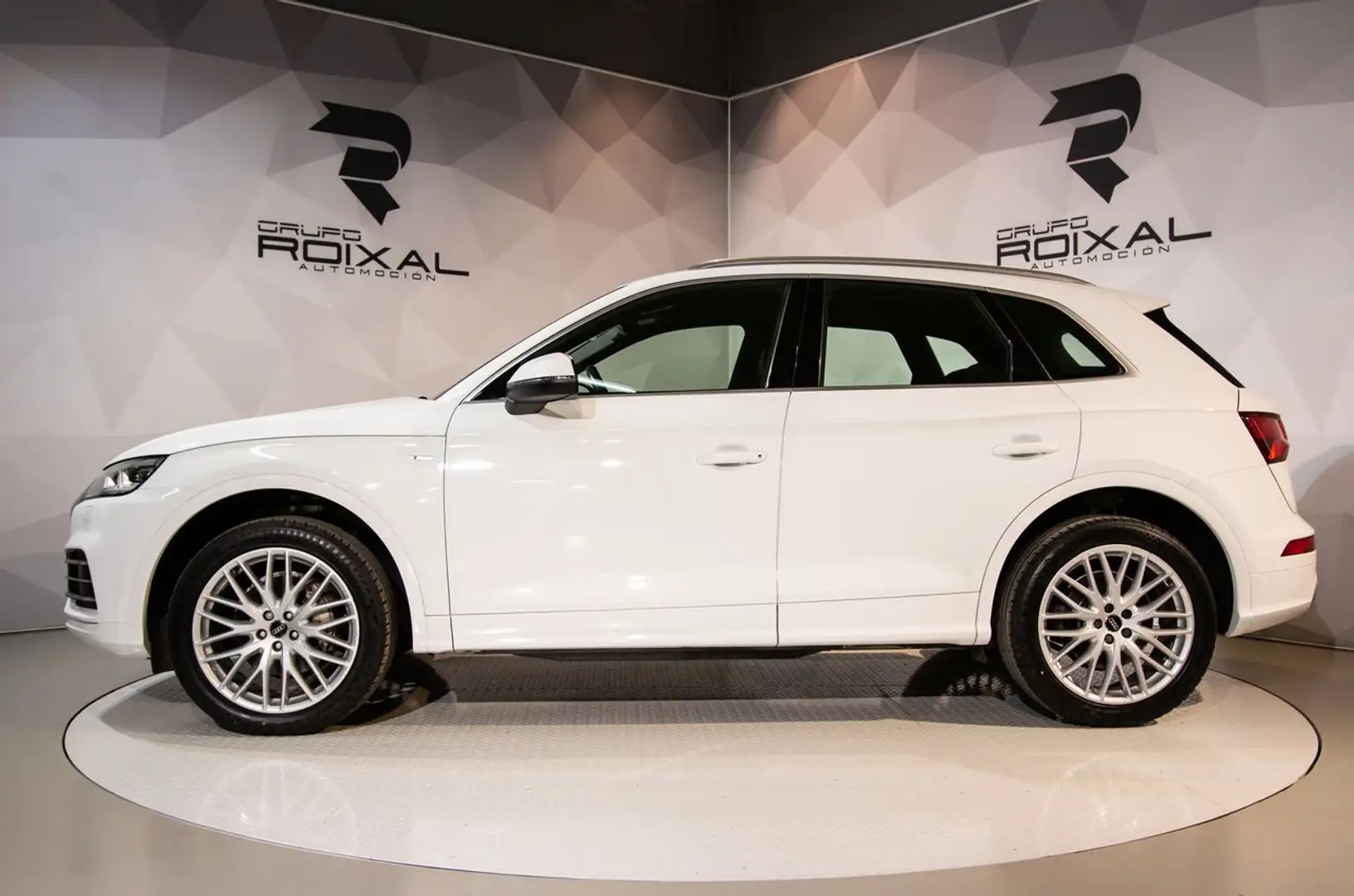 Audi Q5 2.0TDI S line quattro-ultra S tronic 140kW Wit - 2