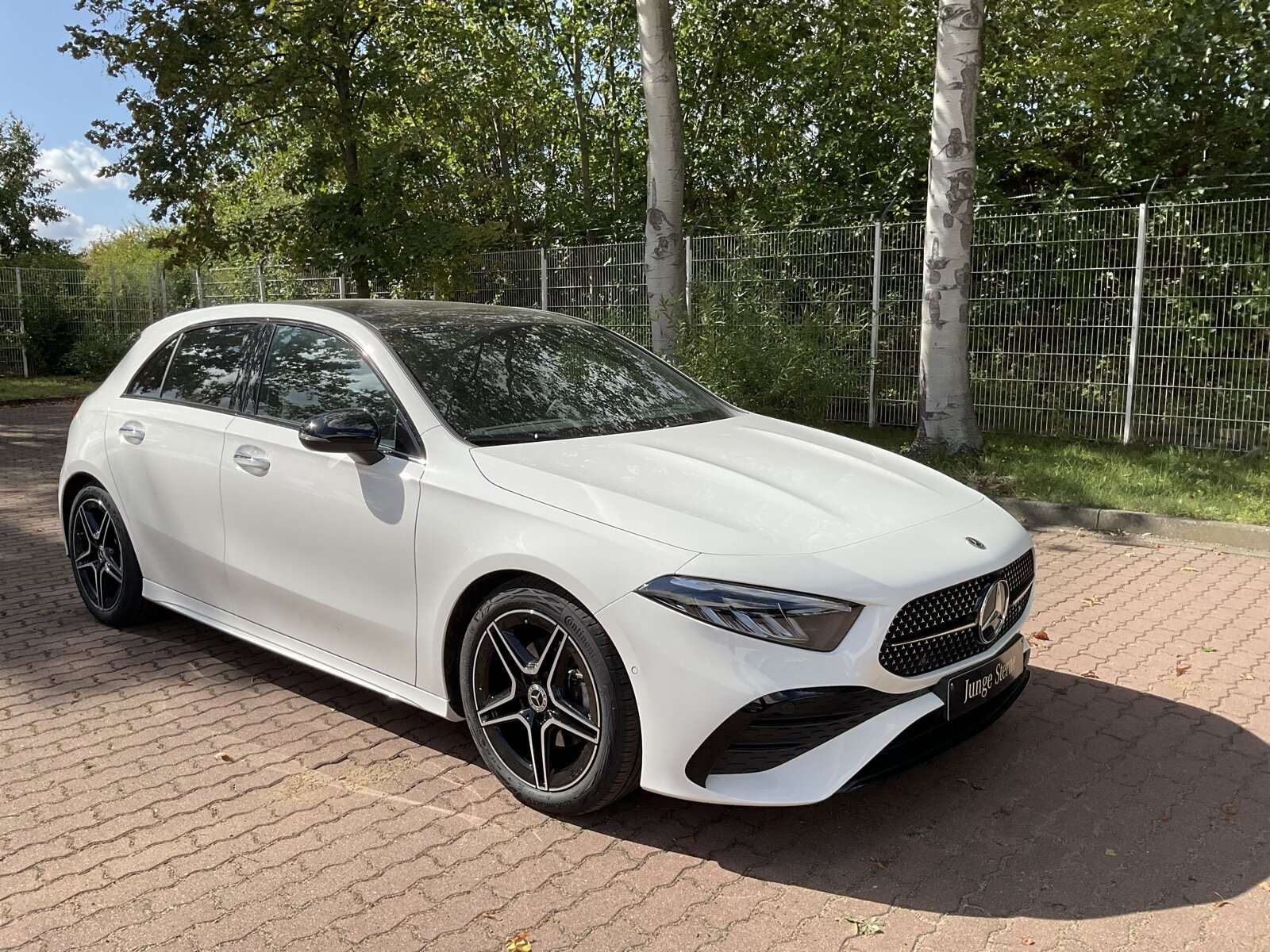 Mercedes-Benz A 180