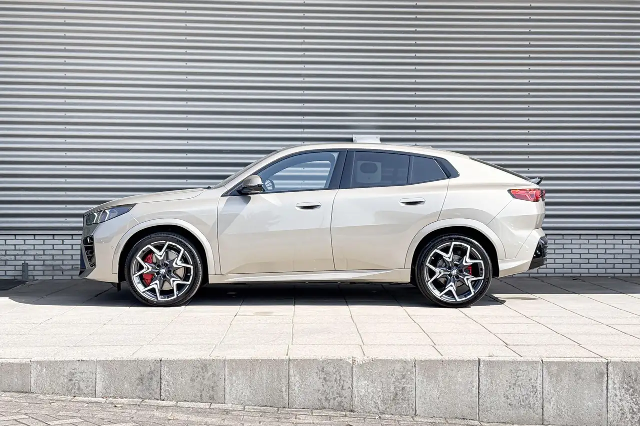BMW iX2 2026