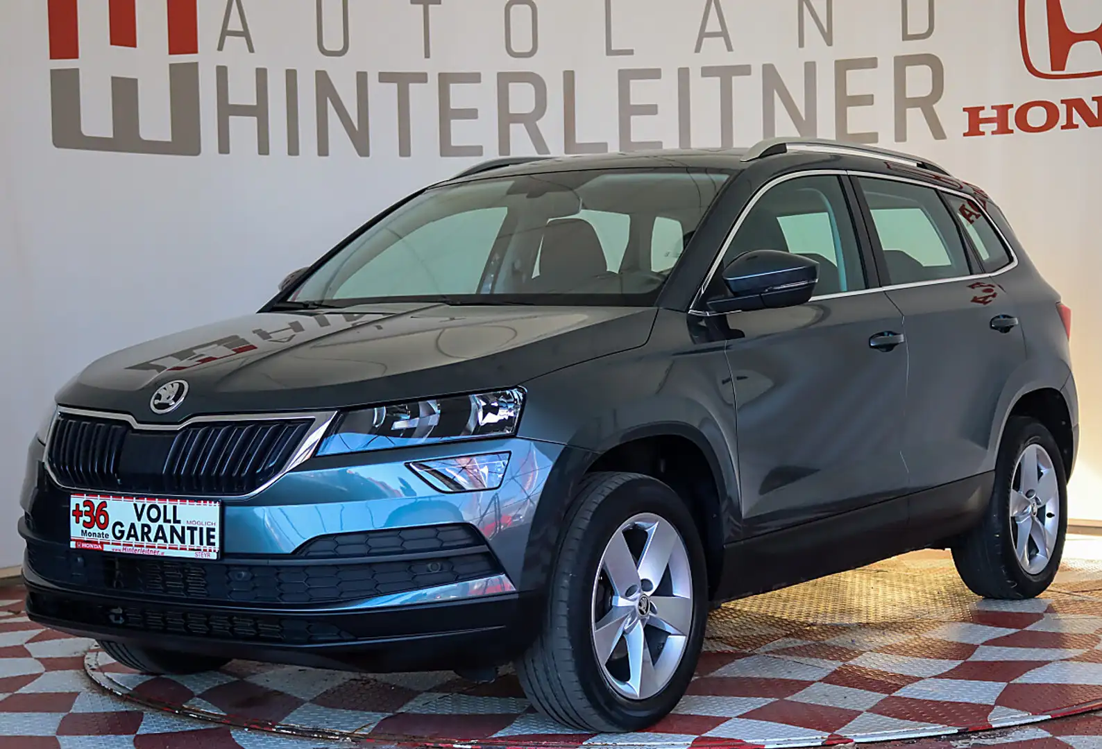 Skoda Karoq TDI Limited NAVI ACC WINTERPAKET Grau - 1