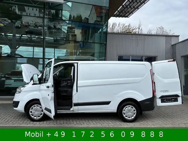 Ford Transit Custom view 9