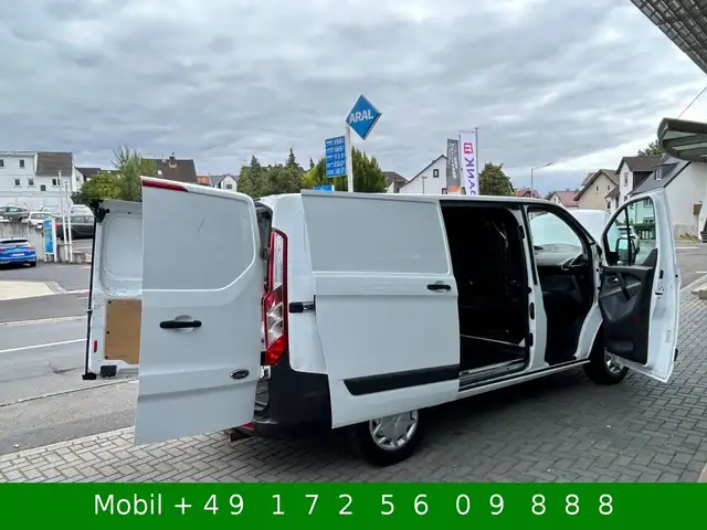 Ford Transit Custom view 15