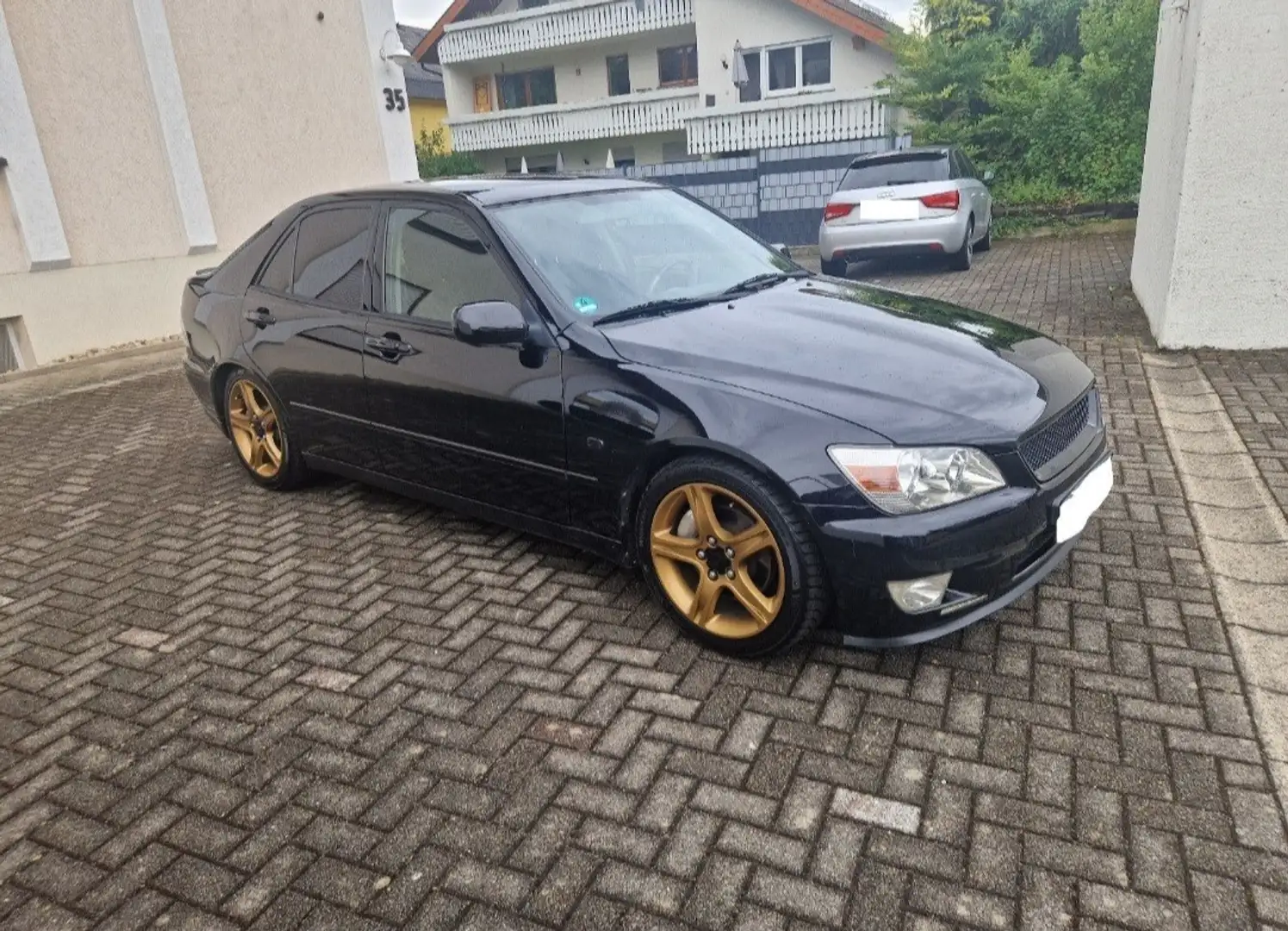 Lexus IS 200 Sport - 1