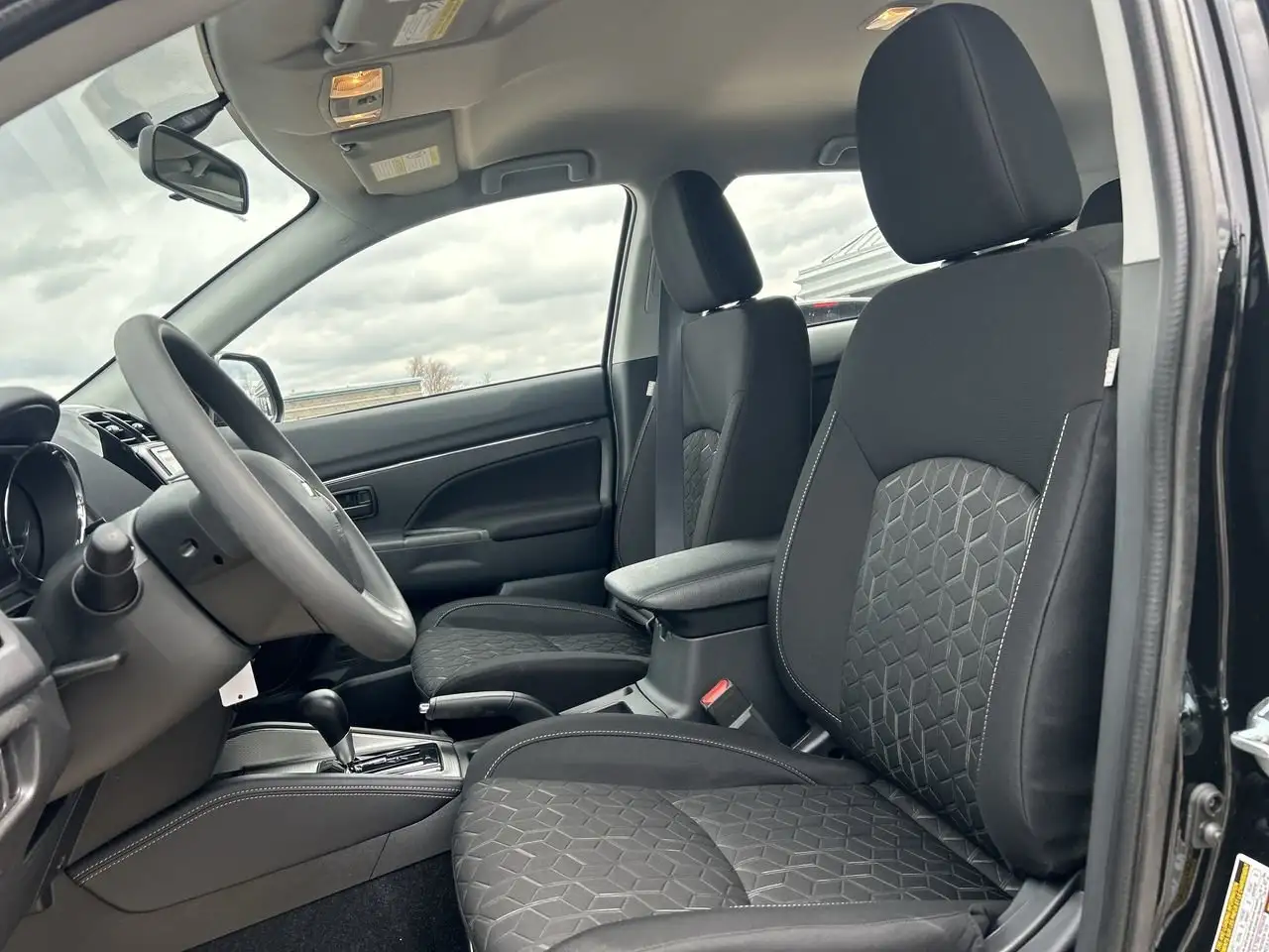 Mitsubishi RVR снимка Mitsubishi RVR