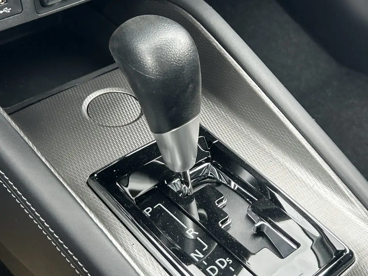 Mitsubishi RVR снимка Mitsubishi RVR
