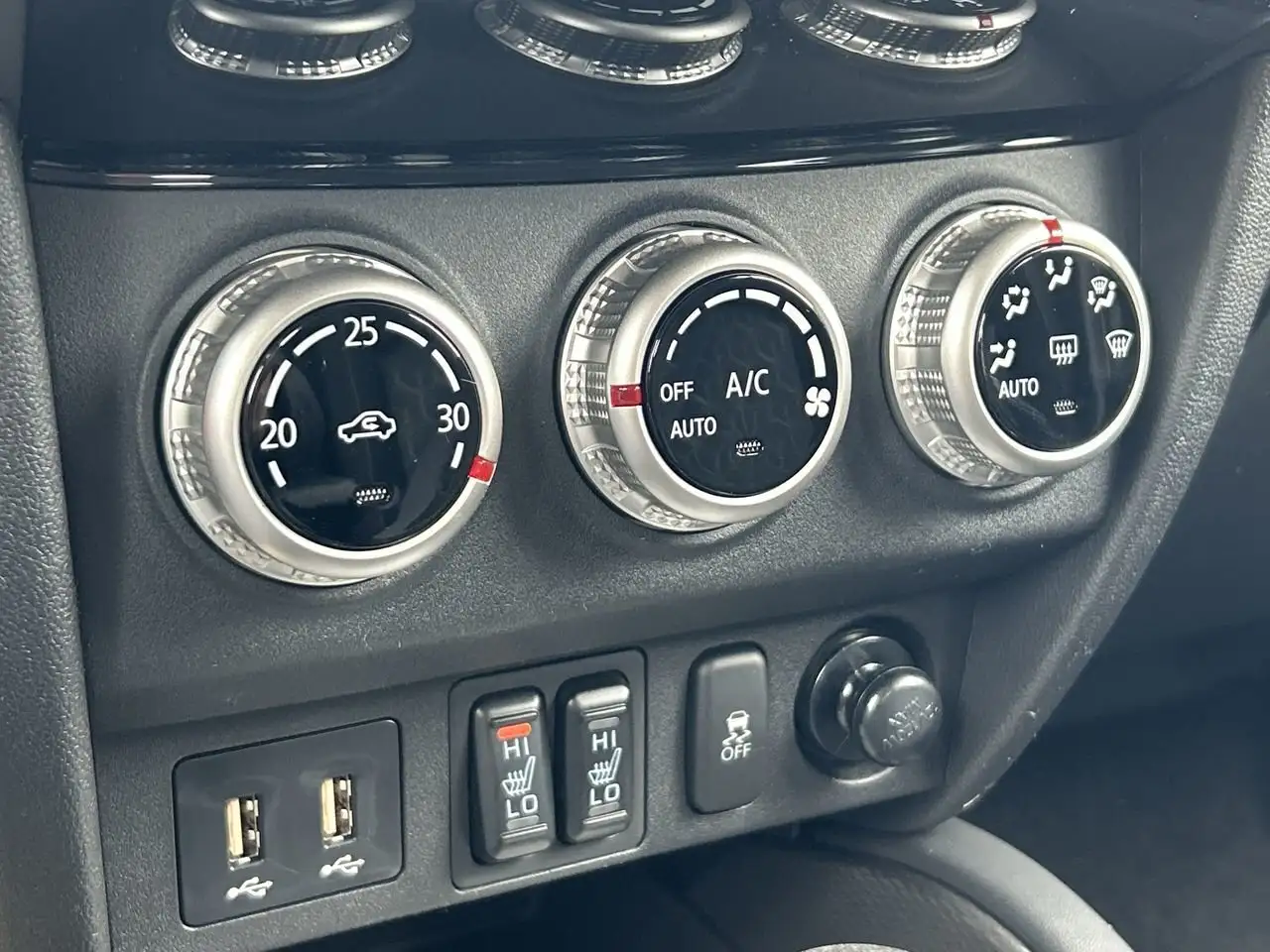 Mitsubishi RVR снимка Mitsubishi RVR